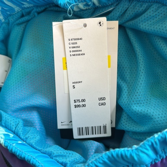 Nike swim trunks small NeW Multicolor Patchwork Shorts volleyball athletic - Picture 8 of 9